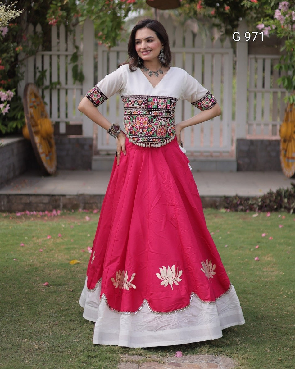 Traditional Roman Garba Wear Lehenga - G 971