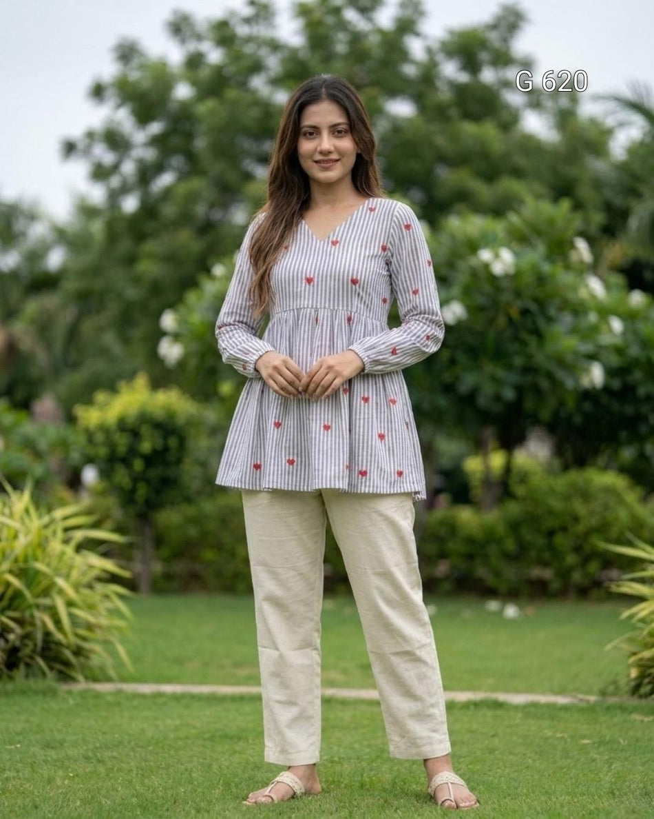 Lightweight Cotton Outfit for Everyday Comfort - G620