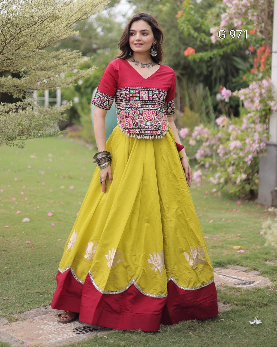 Traditional Roman Garba Wear Lehenga - G 971